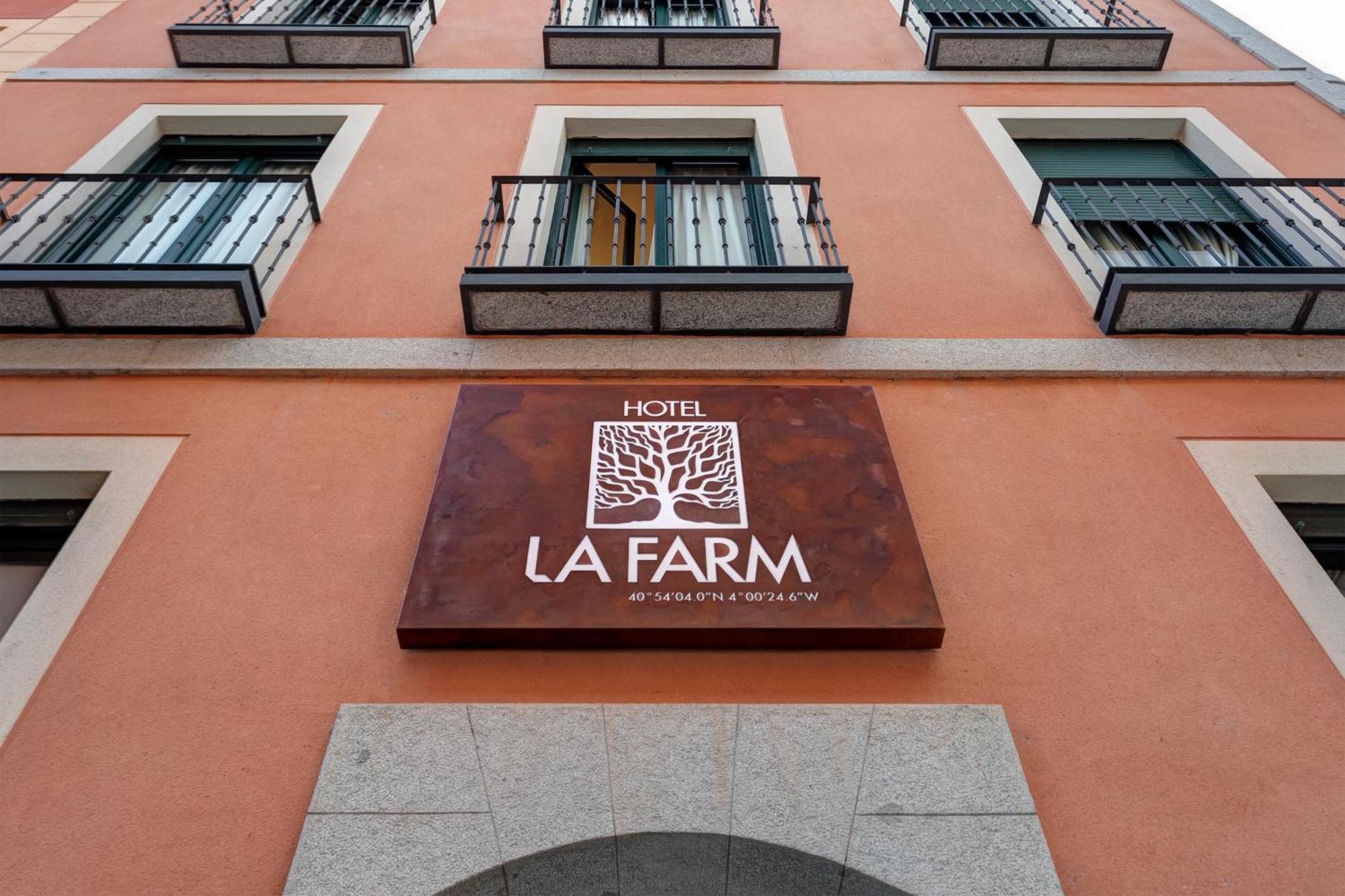 Hospedium Hotel La Farm San Ildefonso ภายนอก รูปภาพ
